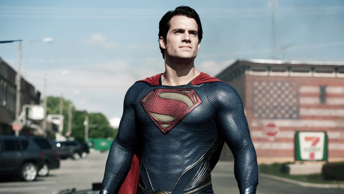 Comic-Con fans disappointed by false rumor that Henry Cavill promised them