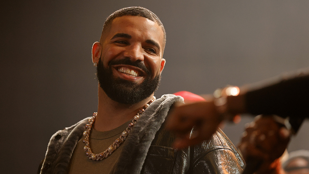 Drake Meets Canadian Hip-Hop Stars, Duets with Nelly Furtado
