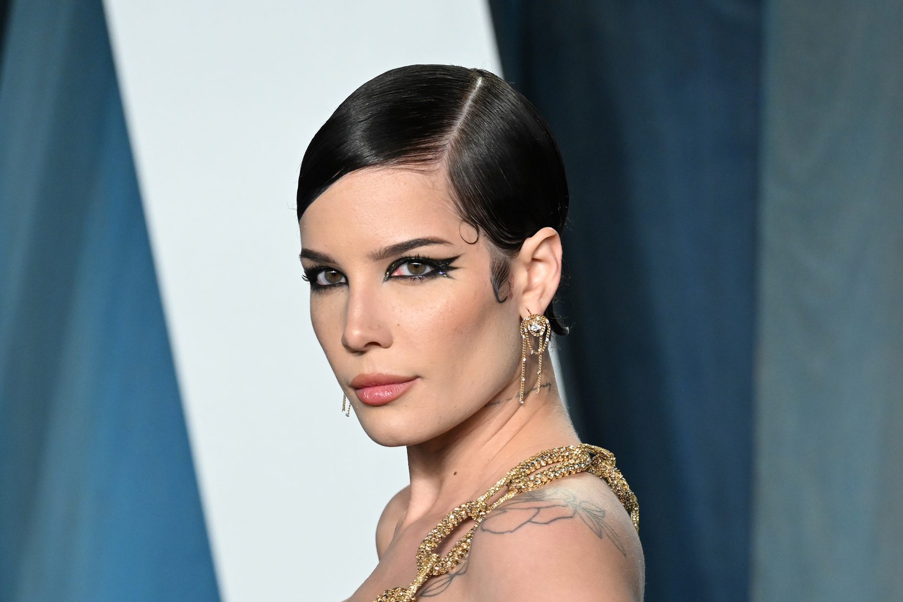 Halsey discusses how “My Abortion Saved my Life”: Halsey speaks out about Right to Choose Motherhood
