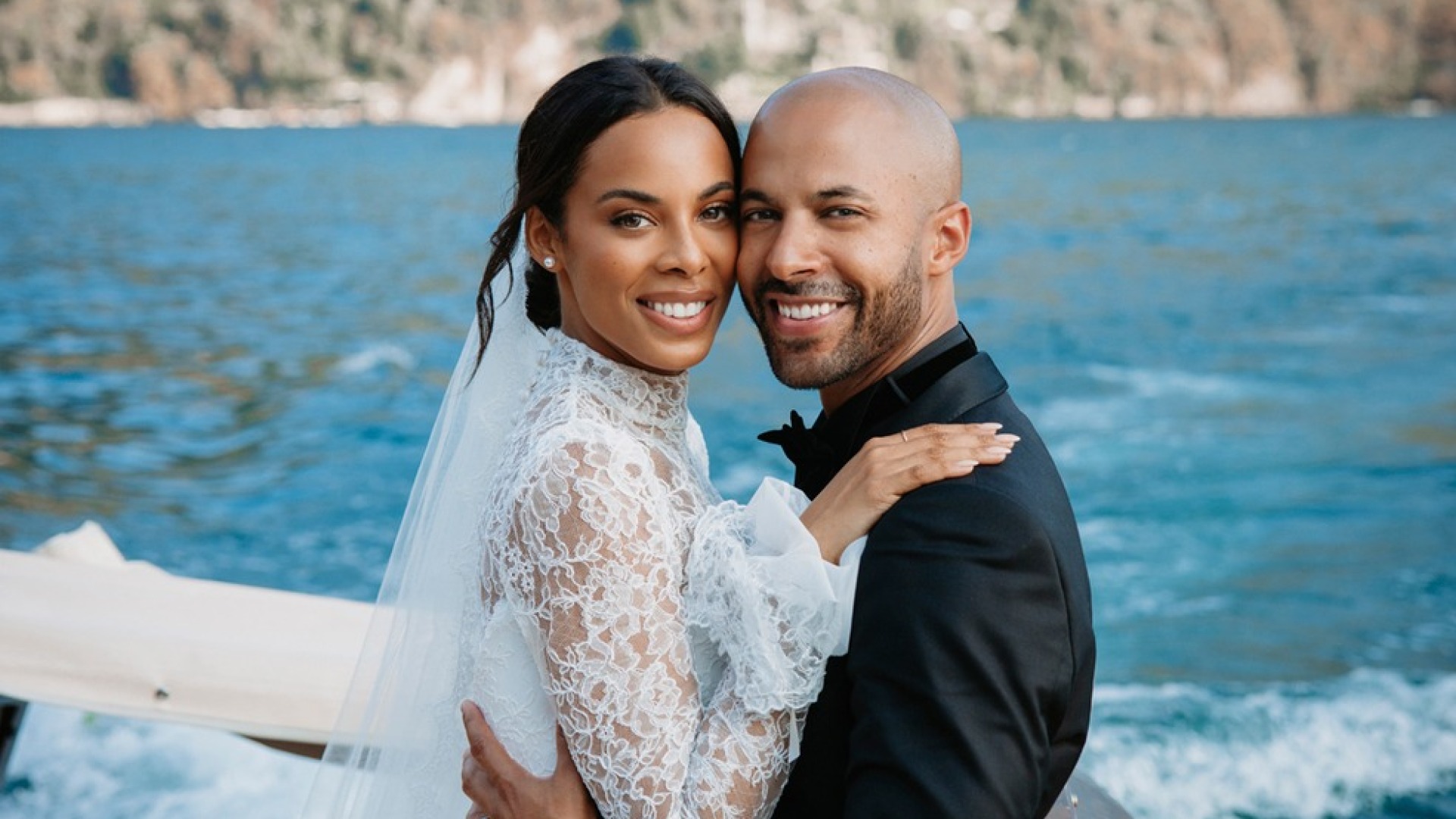Rochelle looks stunning as she renews Marvin’s wedding vows during a lavish Italian ceremony