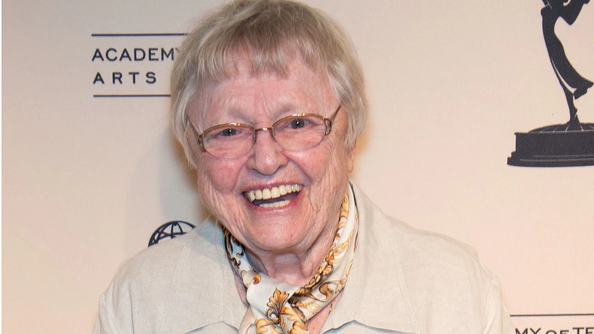 Pat Carroll, voice of Ursula, in The Little Mermaid, dies at 95
