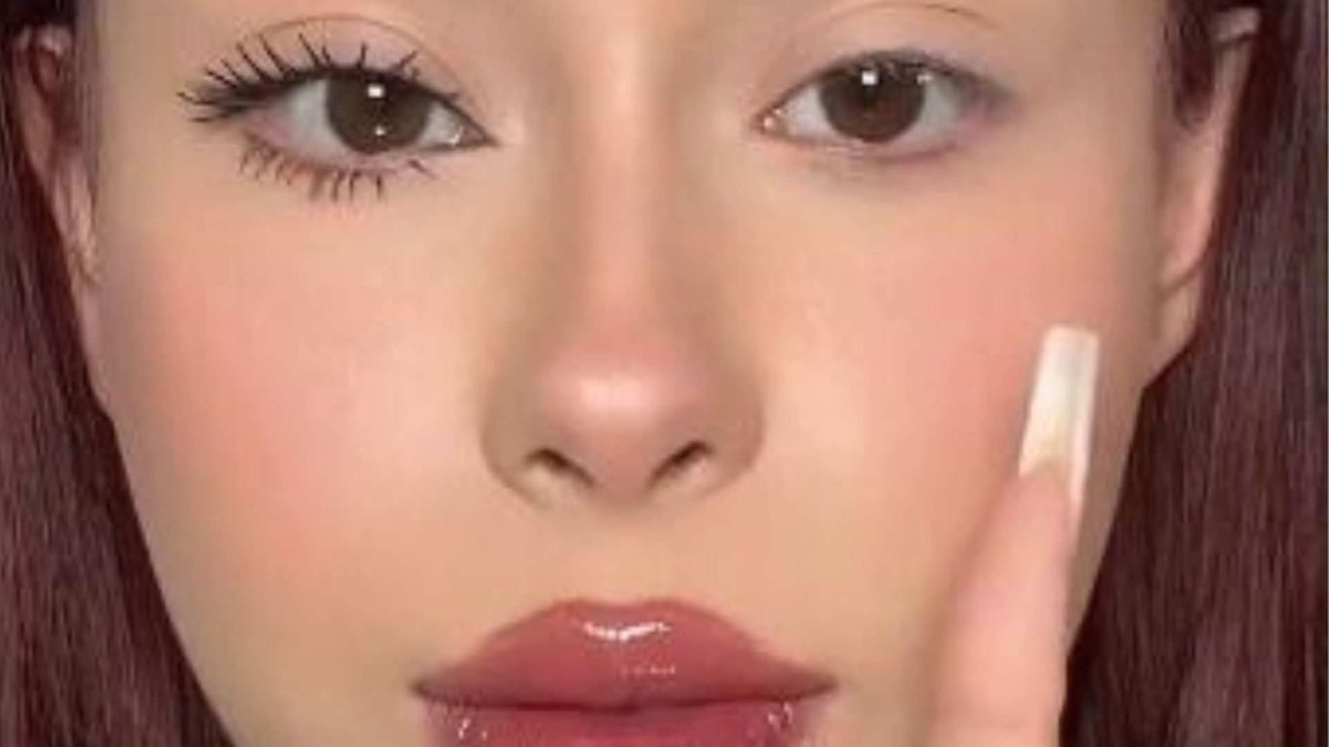You’ve been doing your mascara wrong – how to make short, thin lashes look so much thicker in 2 easy steps