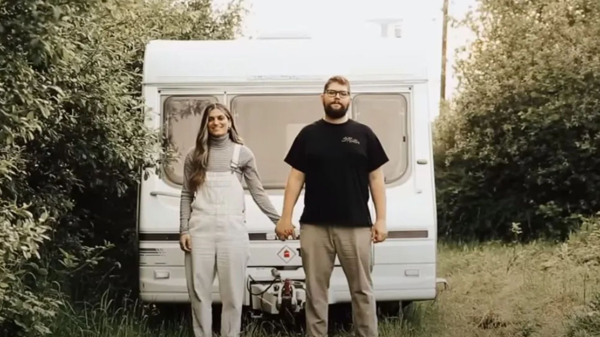 We sold out home and bought a mouldy caravan – we transformed it for £400 and live in it full time, it looks SO posh