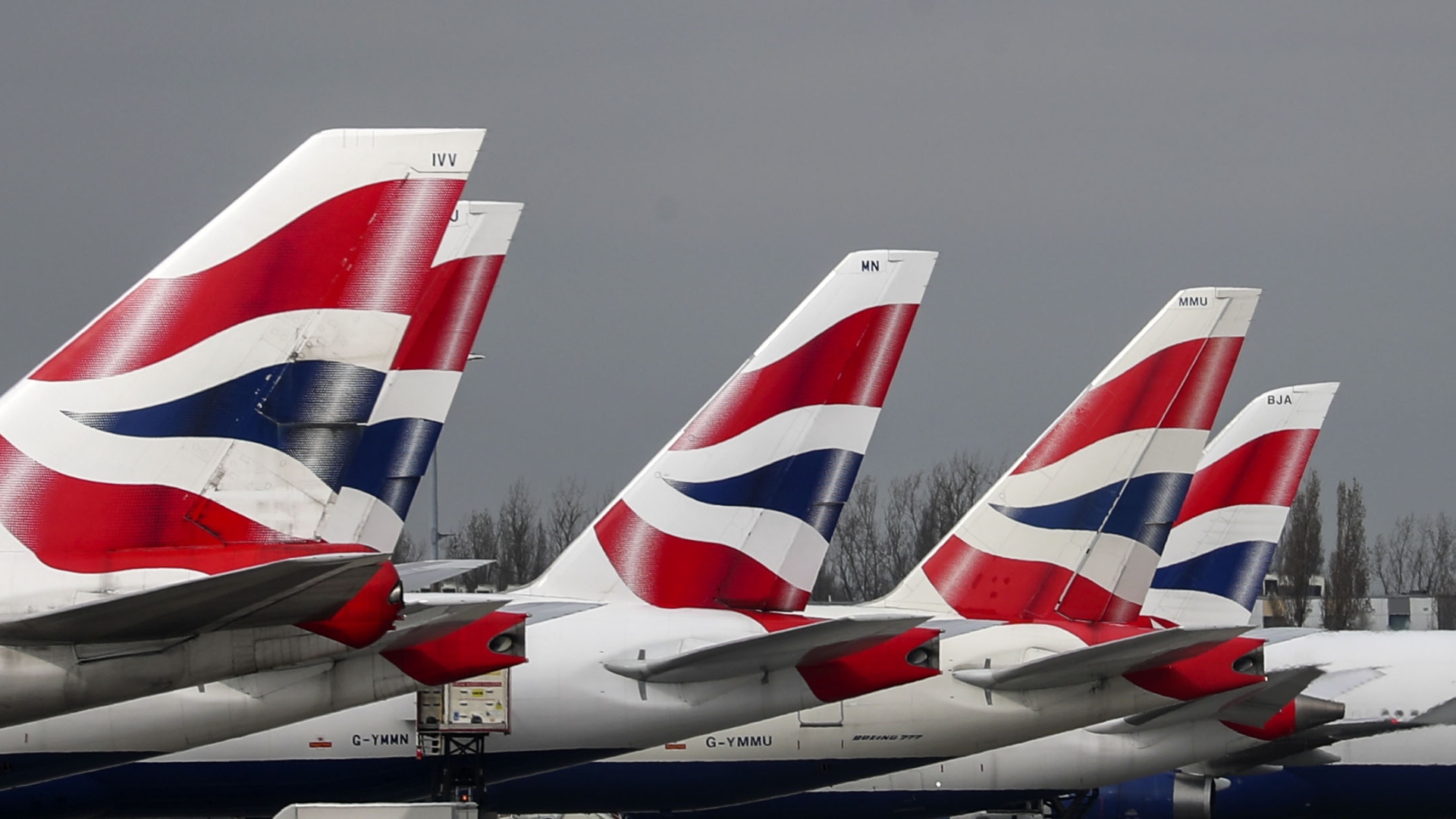 British Airways may suspend long-haul flights departing from major airports due to flight chaos