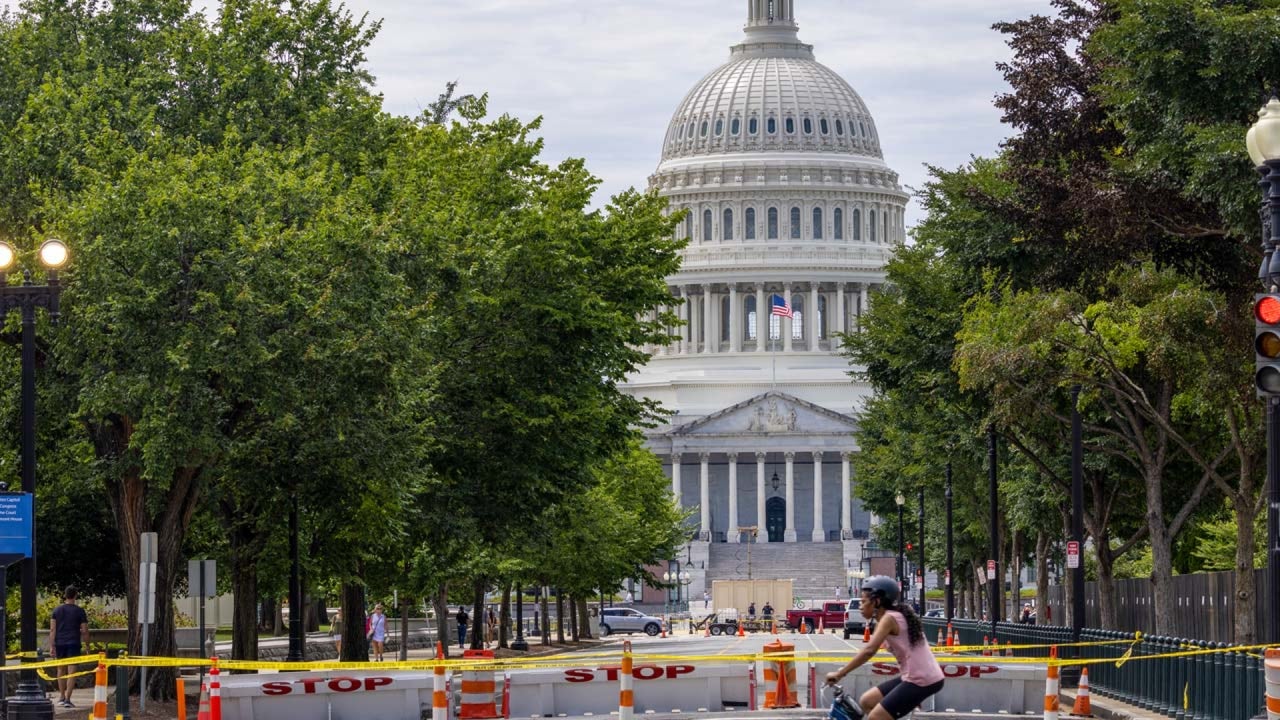 Authorities Find Man Who Led into U.S. Capitol Barrier Barrier, and Shot Himself
