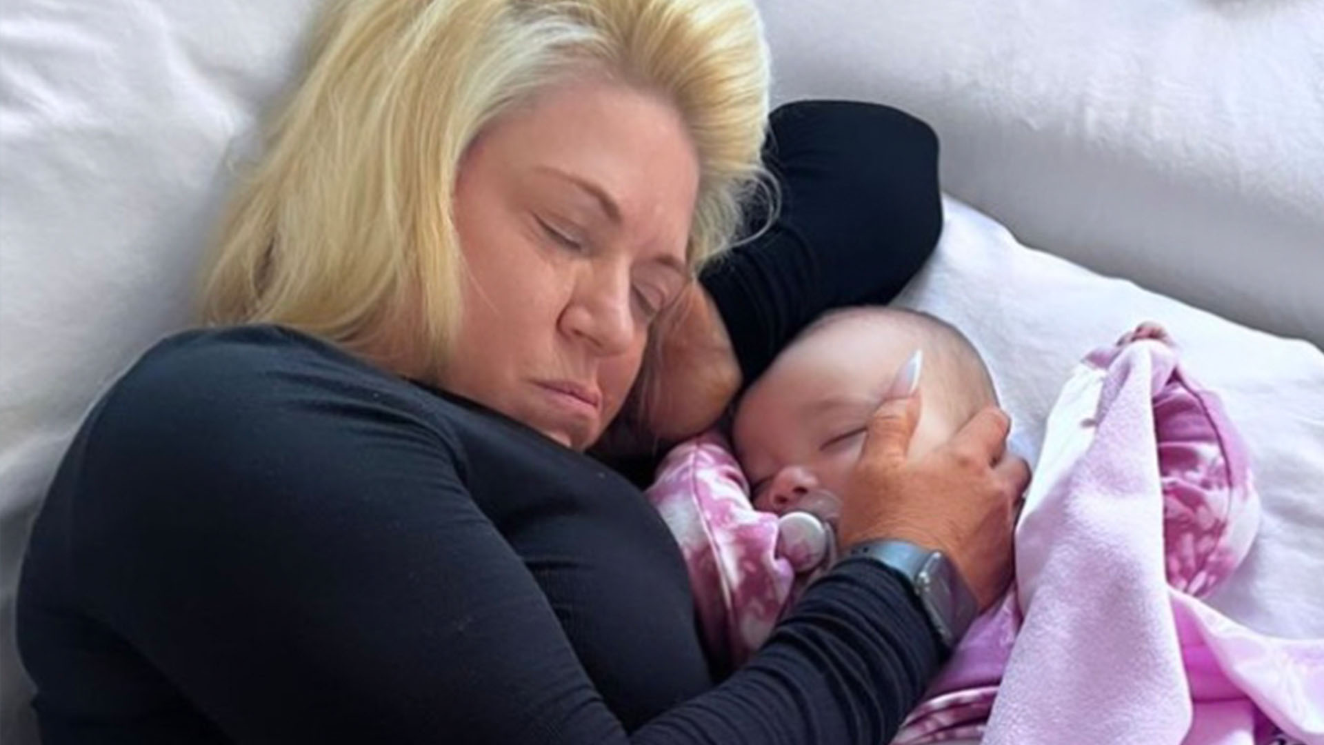 Long Island Medium Theresa Caputo puts hand near baby granddaughter’s eye after star is ripped for ‘dangerous’ nails