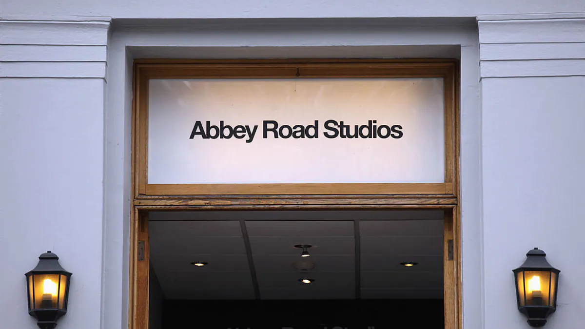 Abbey Road Studio Gets a Sunny Tribute