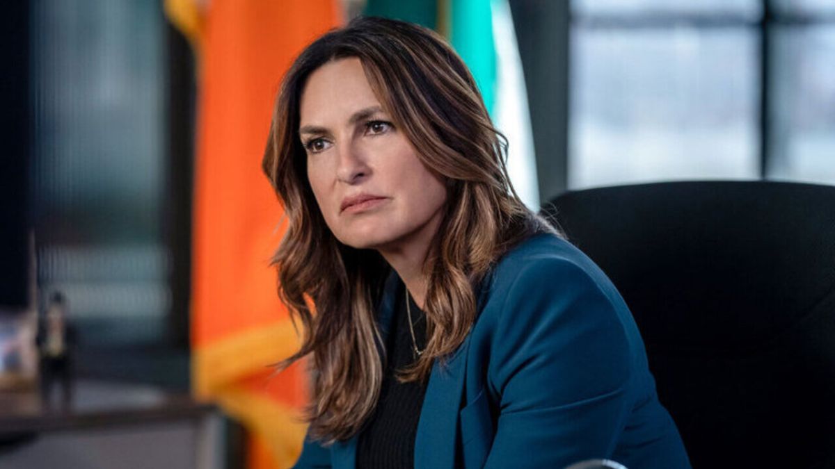 Law and Order: SVU’s Benson will finally address her feelings for Stabler. The timing could mean everything