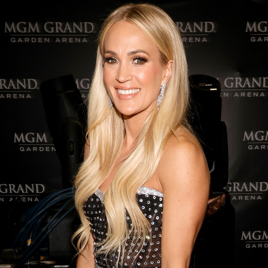Carrie Underwood’s Confession on Being a “Homebody”This is a related article