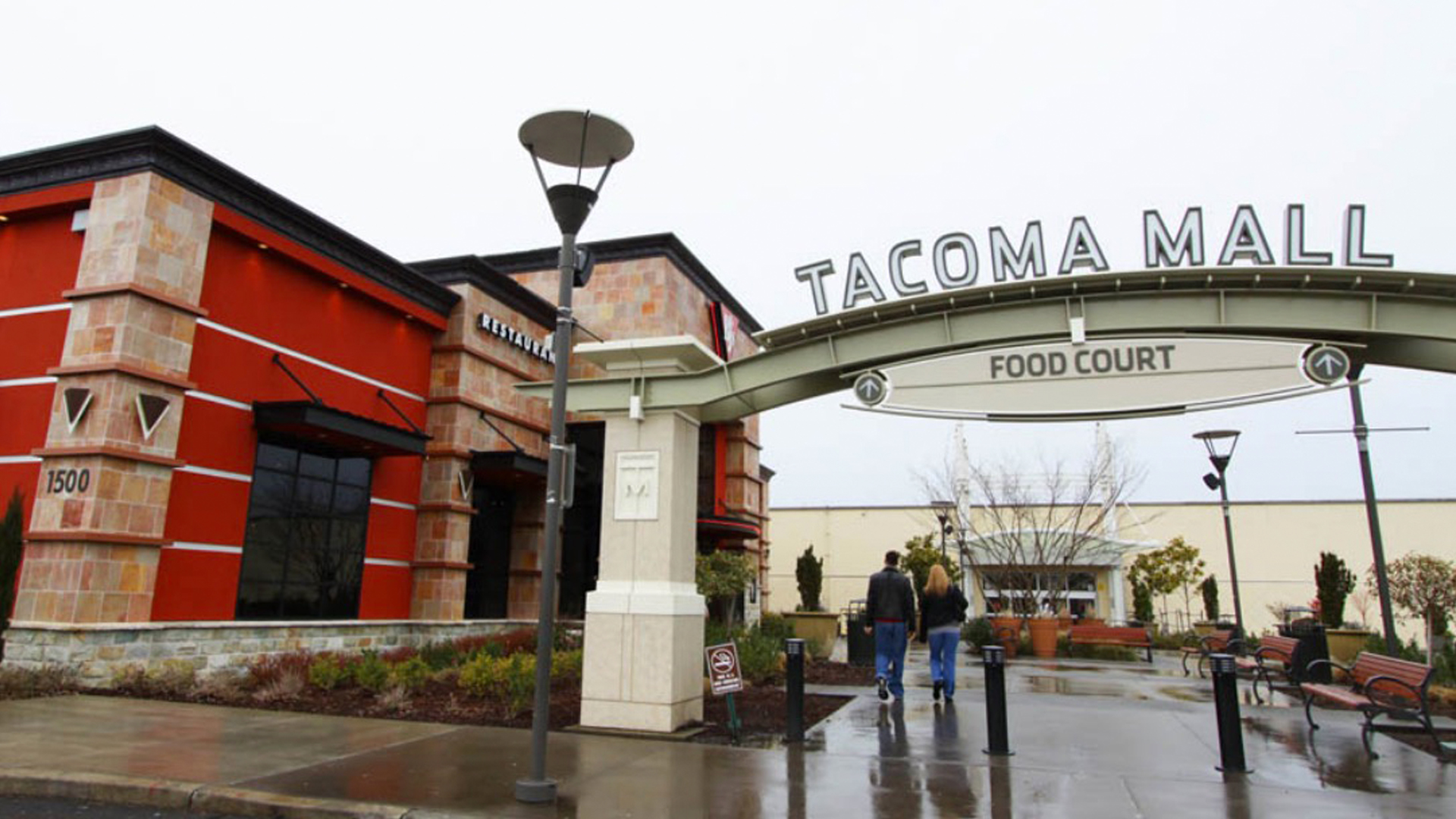Tacoma Mall shooting – Washington stores lockdown following reports of shots fired. Employees evacuated.