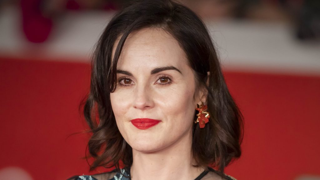‘Downton Abbey’This Town: s Michelle Dockery leads the Steven Knight Drama
