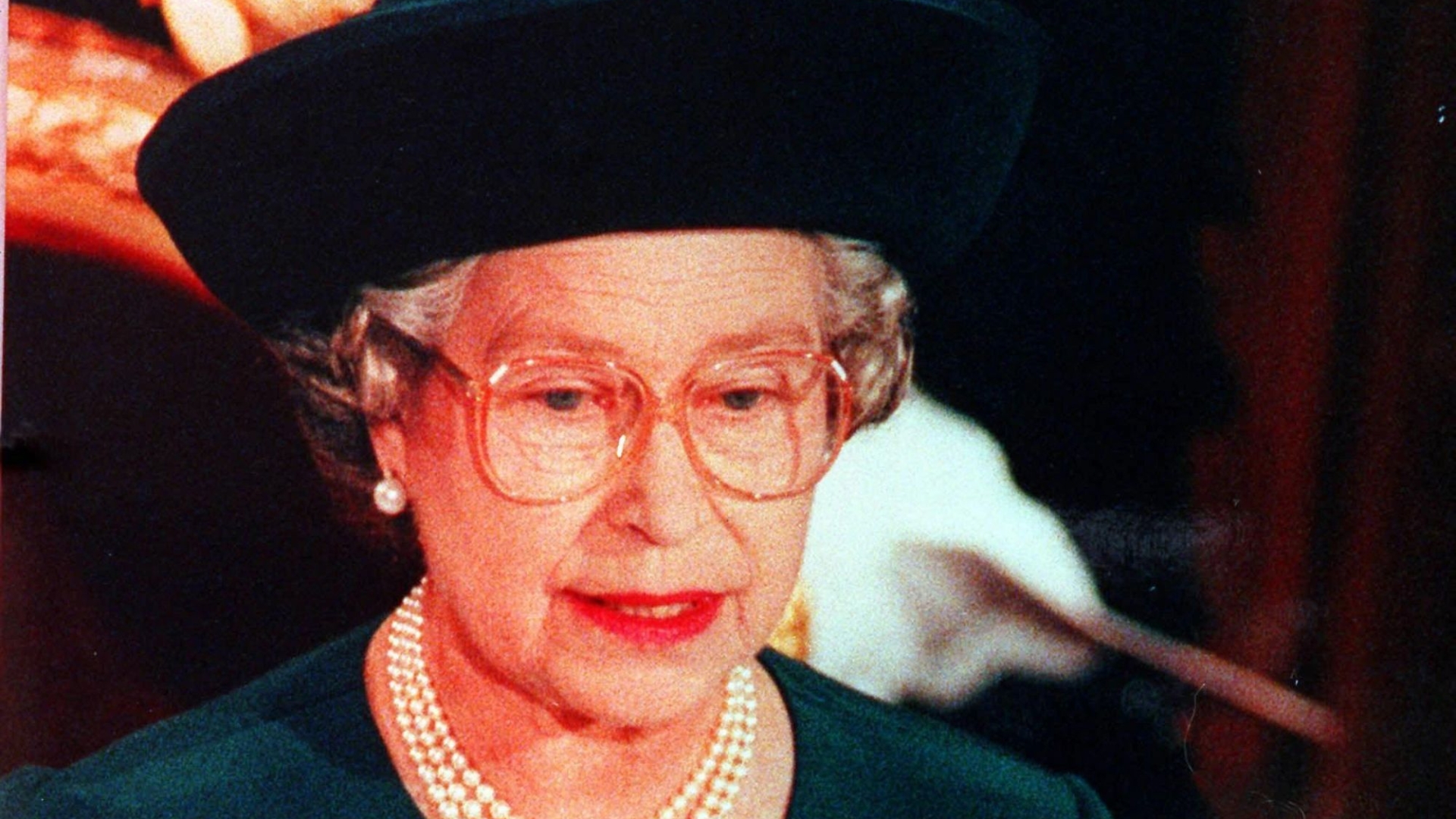 What was the Queen’s Annus horribilis Year and when did it occur?