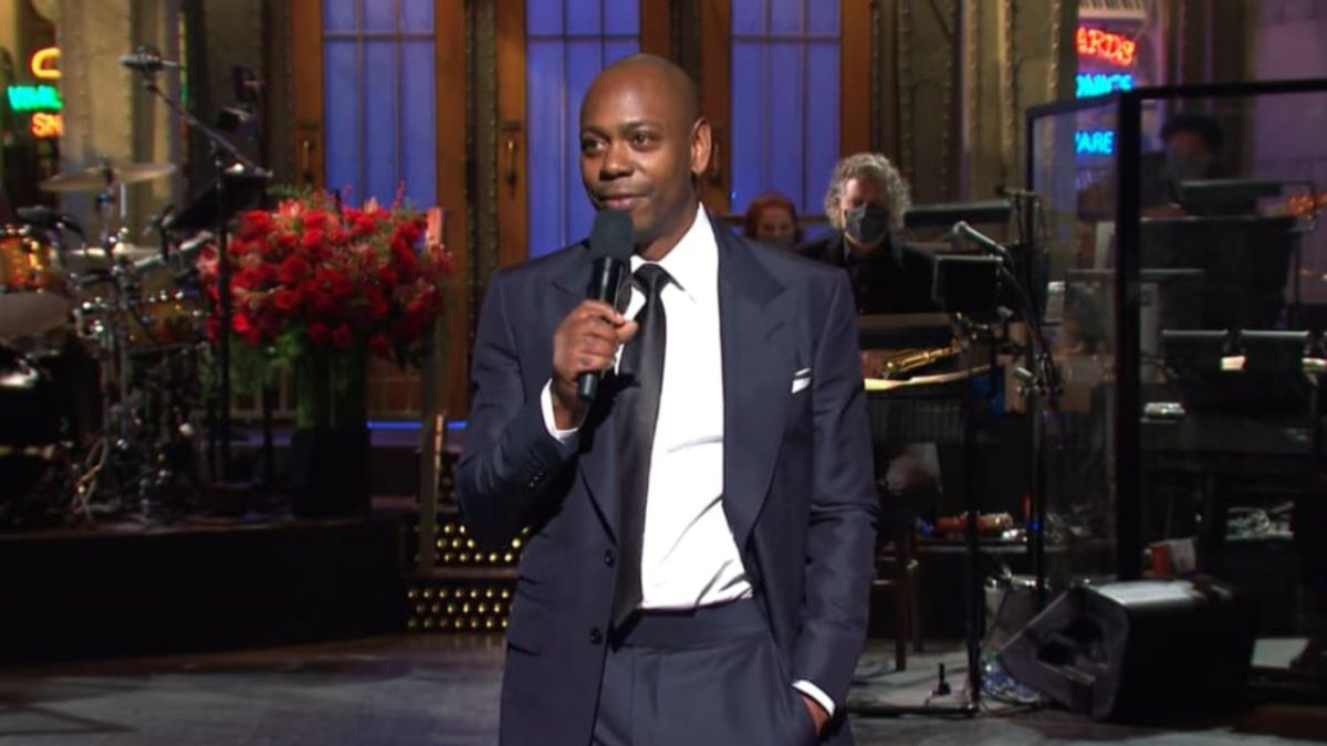 Saturday Night Live’s Controversies Are a Great Way To Have Fun With Dave Chappelle Before His New Hosting Gig
