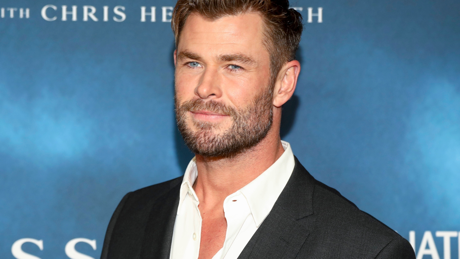 Chris Hemsworth says he is at high risk for Alzheimer’s. Here are the 5 signs that you may be too