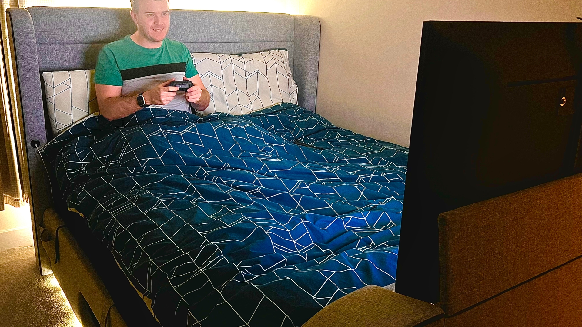 I’ve been sleeping in UK’s ‘first’ king-size gamer bed – it’s got loads of wacky features including a pop-up 43in TV