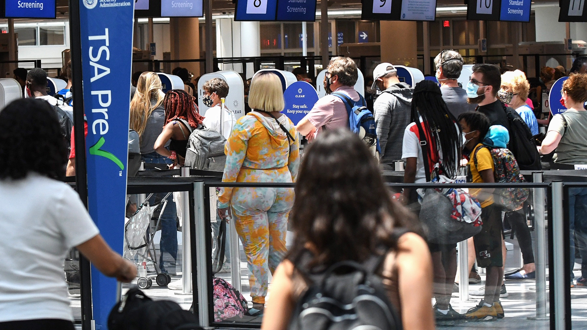How to skip the long airport security queues – and it’s free