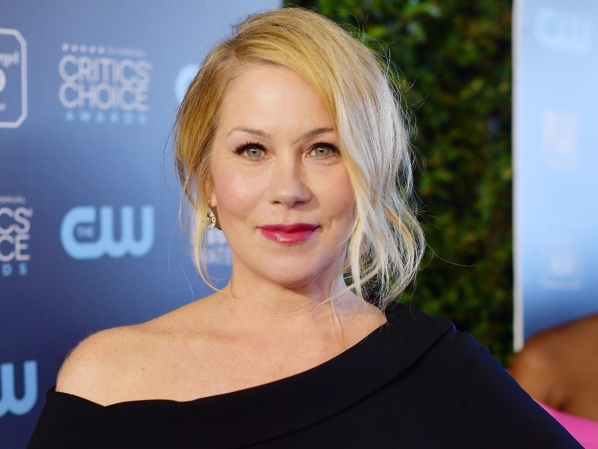Christina Applegate Wasn’t Keeping MS From Making Her ‘Dead To Me.
