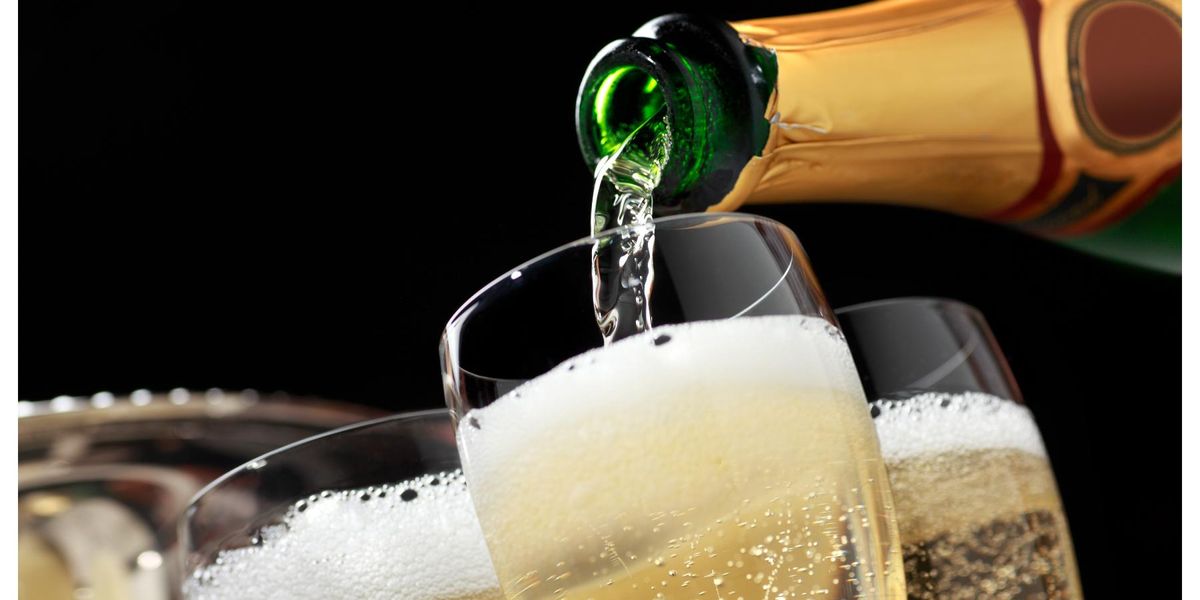 Miami nightclubs claim crypto-nerds were paid by bathtubs filled full of champagne