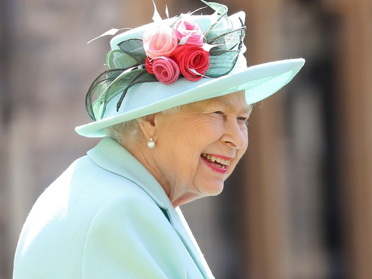 Queen Elizabeth once made a protocol to visit her family in hospital