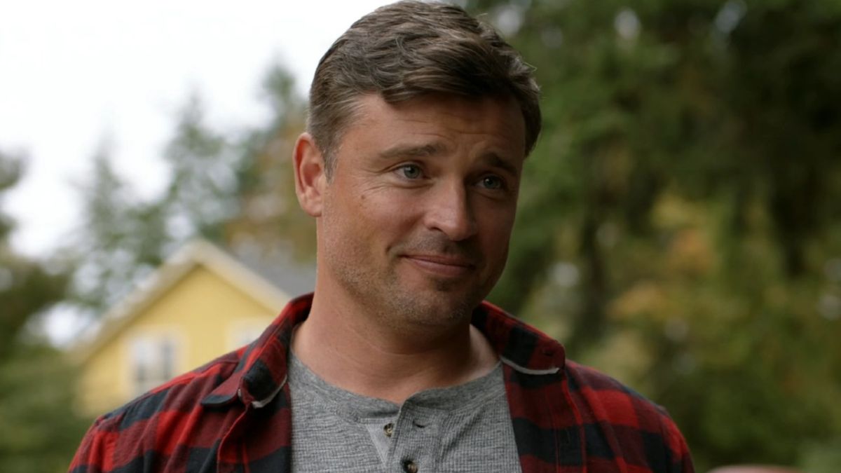 The Winchesters Release First Look at Smallville’s Tom Welling, Joining The Supernatural Universe