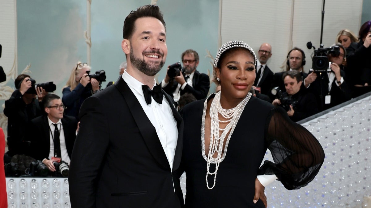 Serena Williams Reveals pregnancy at the 2023 Met Gala wearing Gucci