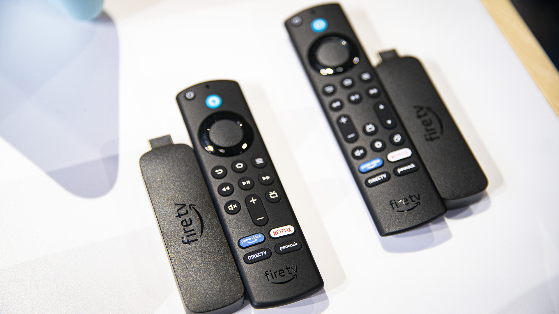 “Unbelievable App Discovery: Amazon Fire TV Stick unlocks thousands of free movies and 400 channels for lucky owners!” #AmazonFireTVStick #FreeMovies #400Channels #AppDiscovery #TVStreaming