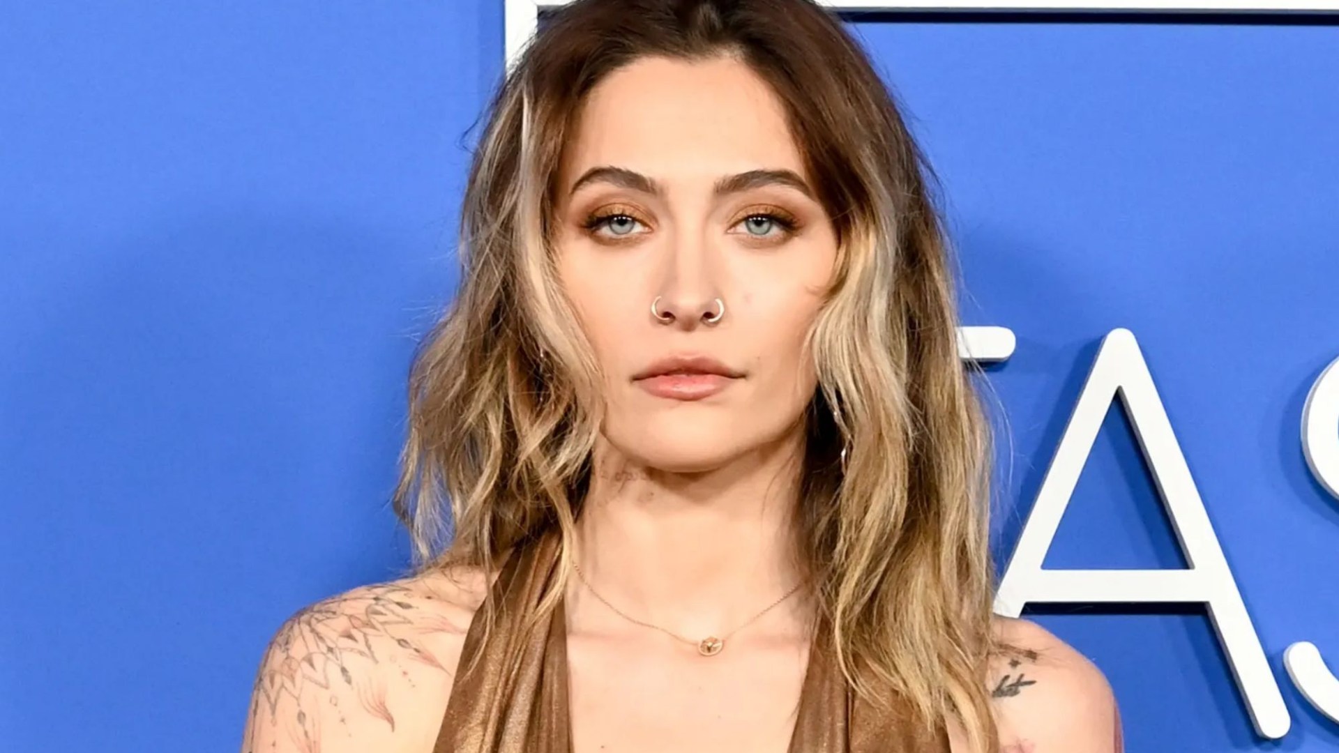 Unveiling Paris Jackson’s Stunning Transformation as she Conceals 80 Tattoos and Embraces a Bright Future