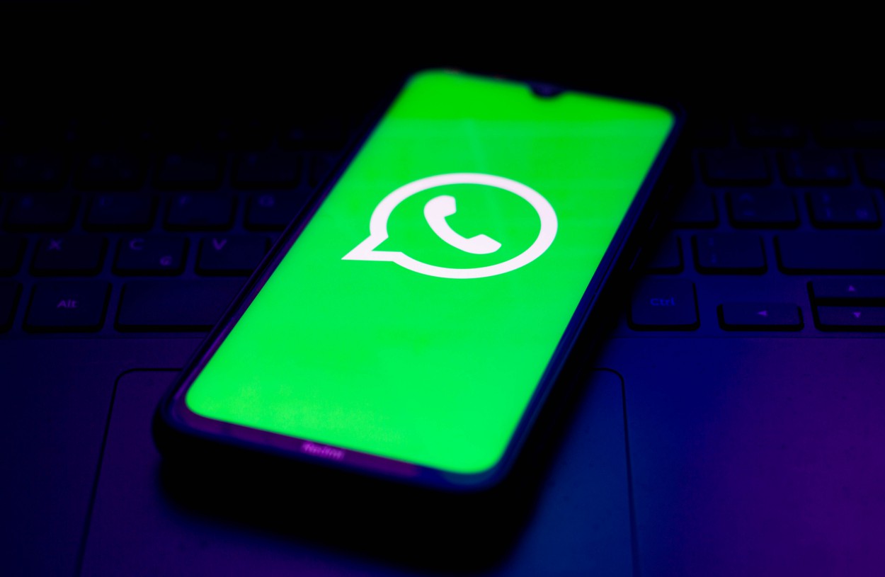 WhatsApp Finally Listens to User Requests with New Group Chat Update – But Critics Aren’t Convinced