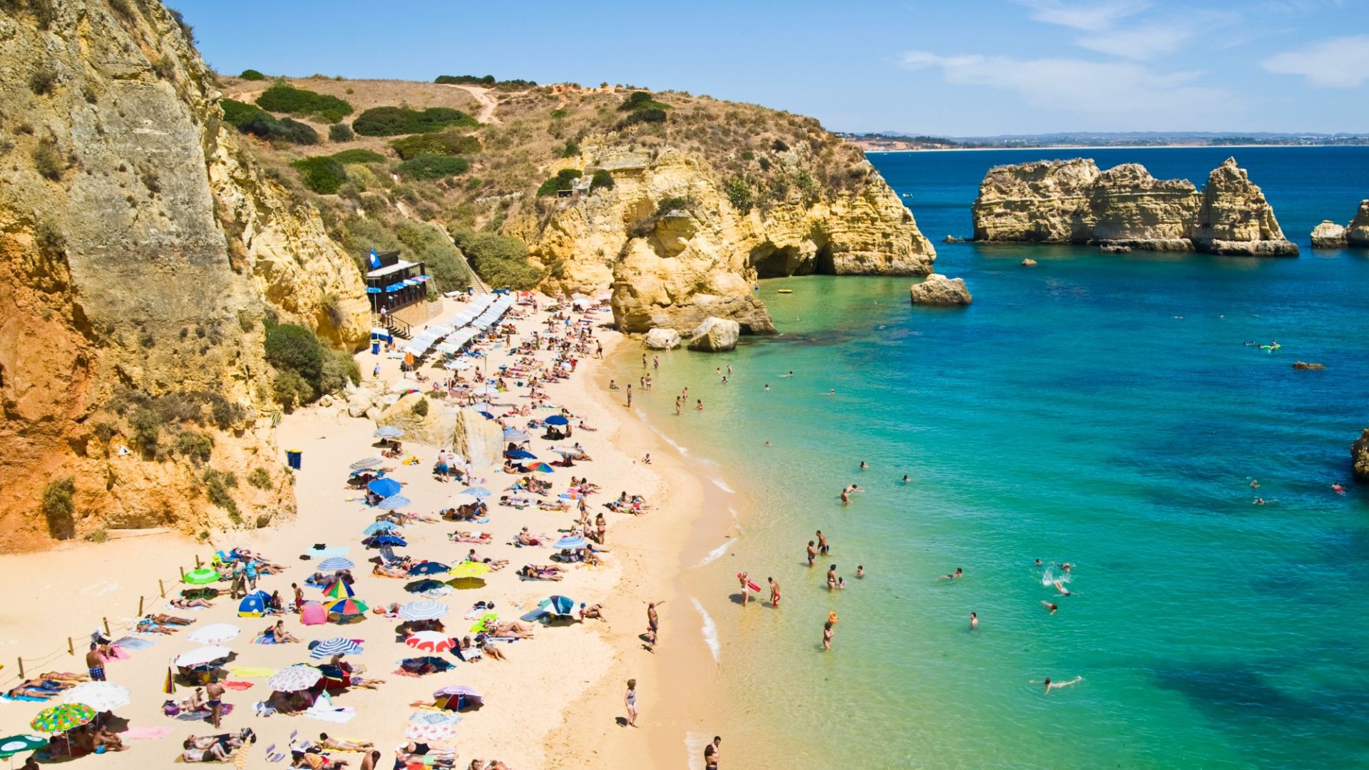 Brits Beware: Popular Hot Spot Introduces ‘Tourist Tax’ – Urgent Travel Warning for Summer Holidays!