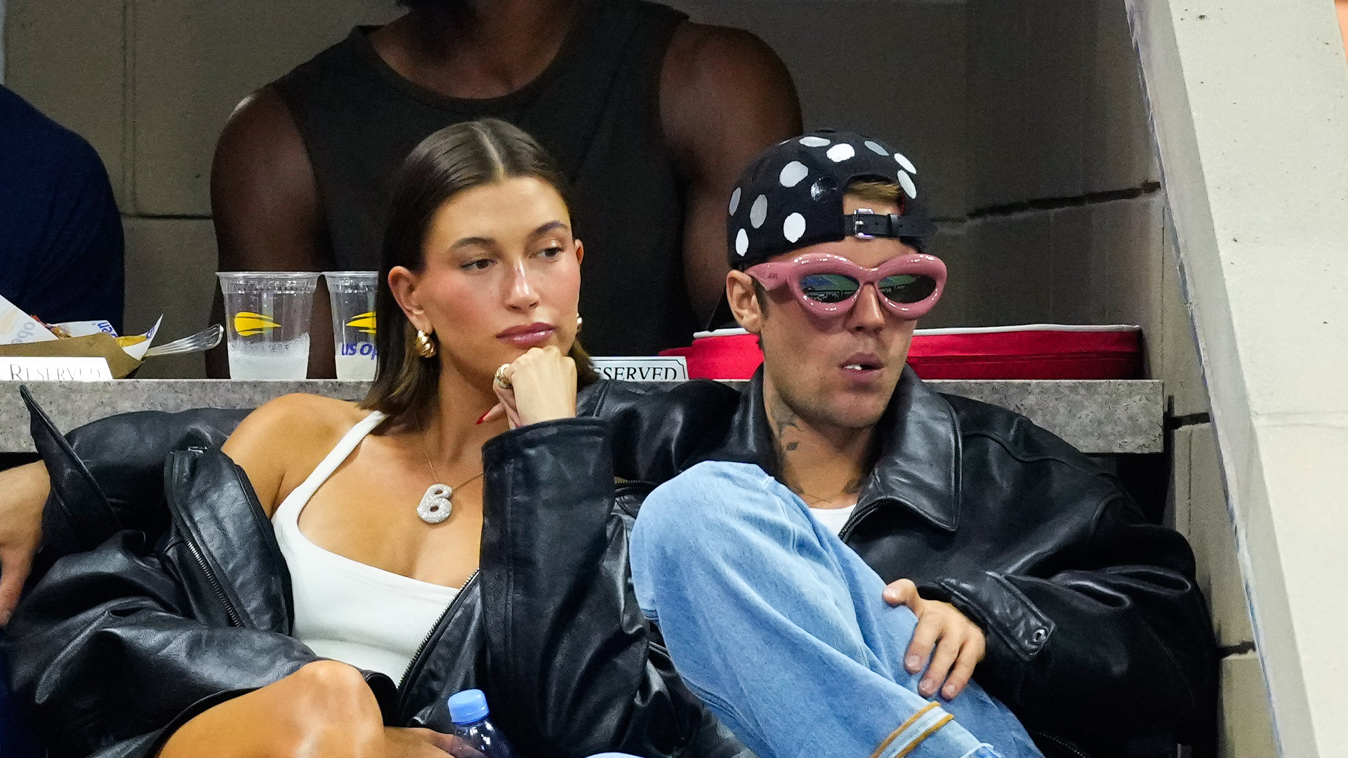 Hailey Bieber Showcases Stunning Jewelry Collection for Justin Amid ‘Marital Issues’ Rumors – A Glimpse of Love and Luxury