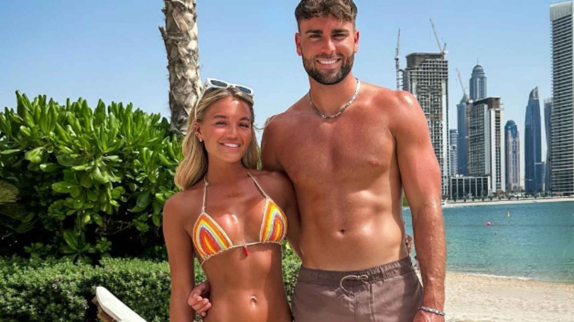 “Love Island Feud Reignited: Tom Clare Takes Swipe at Show Ex in Gushing Birthday Post to Molly Smith” – Exclusive Drama Unveiled!