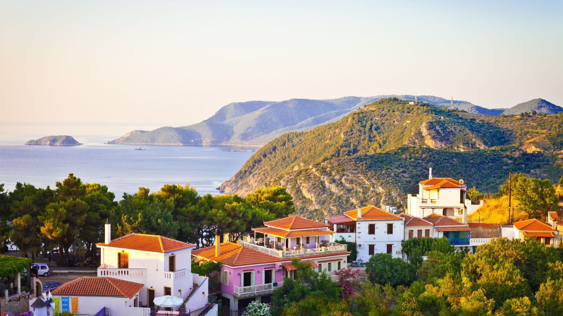 Uncover Greece’s Secret Paradise: Secluded Beaches and Breathtaking Hikes Off the Beaten Path