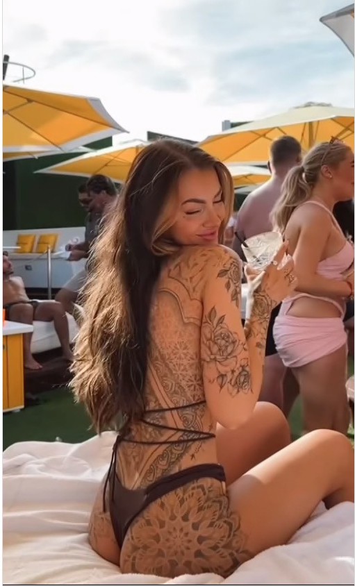 The Love Island star looked incredible during her day out