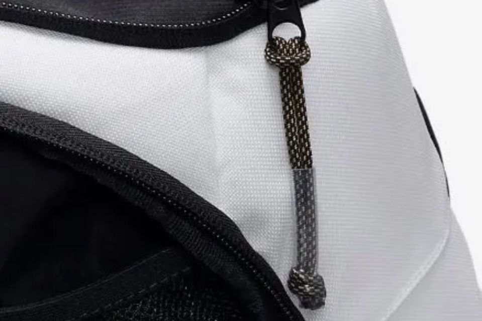 The stolen zippers are often attached to thieves' backpacks