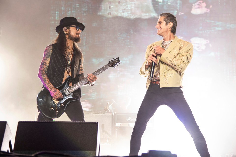 Jane's Addiction has cancelled their entire tour