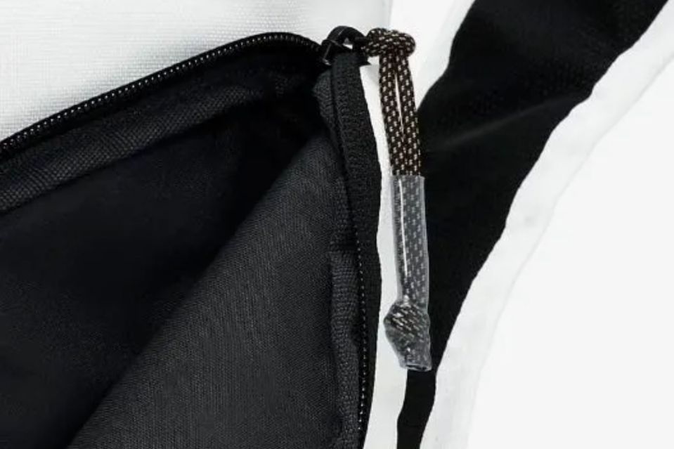 Thieves are targeting Nike zippers